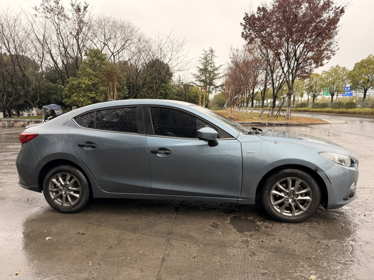 Mazda 2016 car image #4