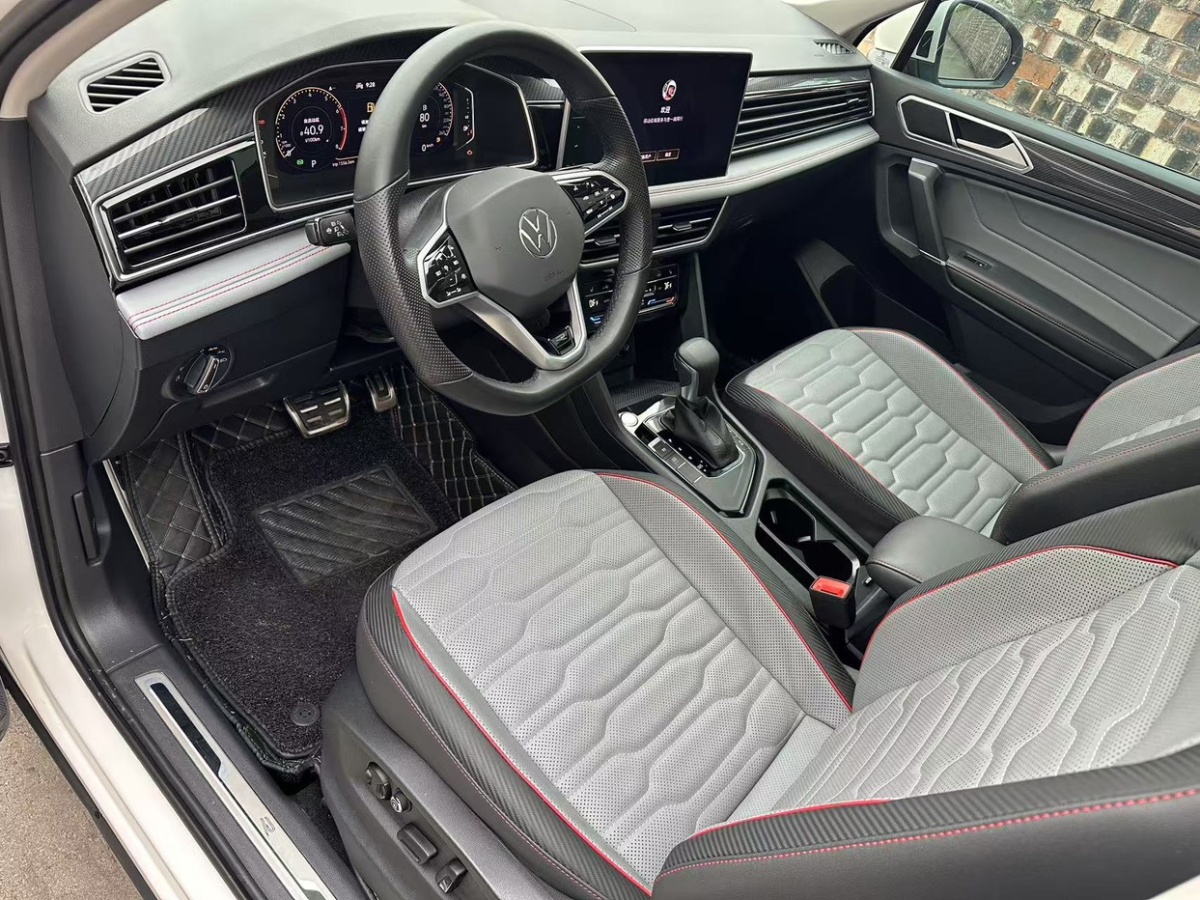 Volkswagen Tiguan L 2022 #4 Volkswagen Tiguan L 2022 car image #4