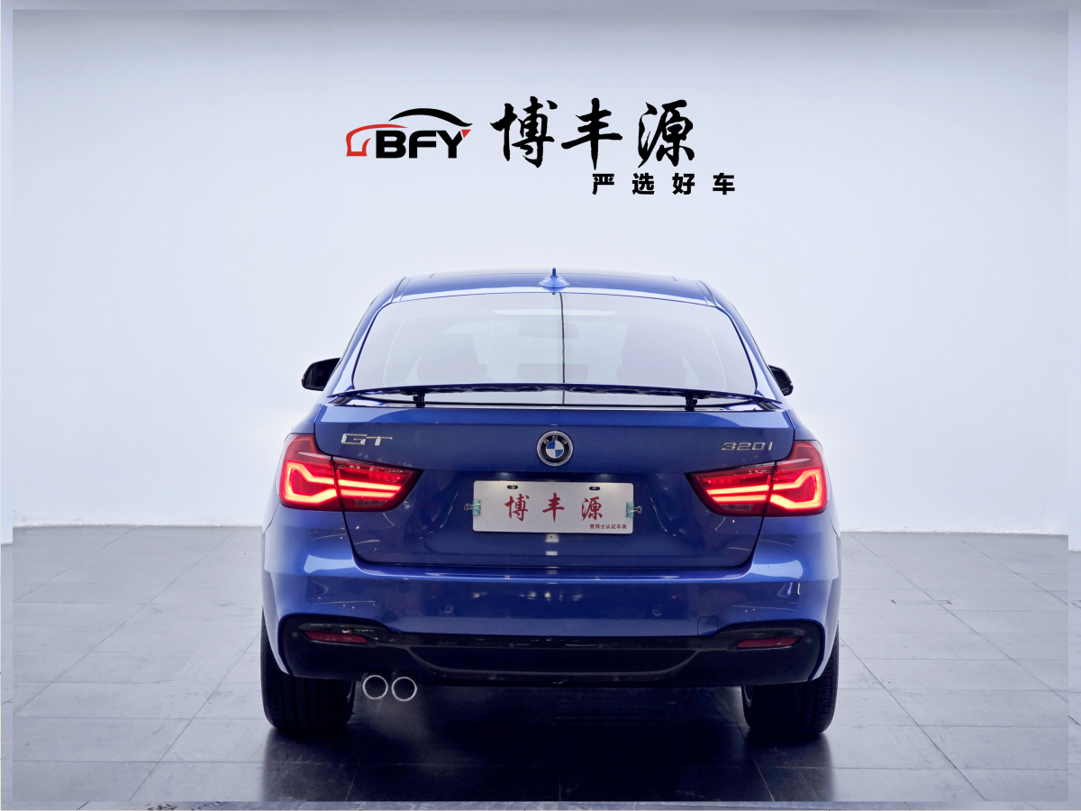 BMW 3 Series GT 2018 immagine di auto #4