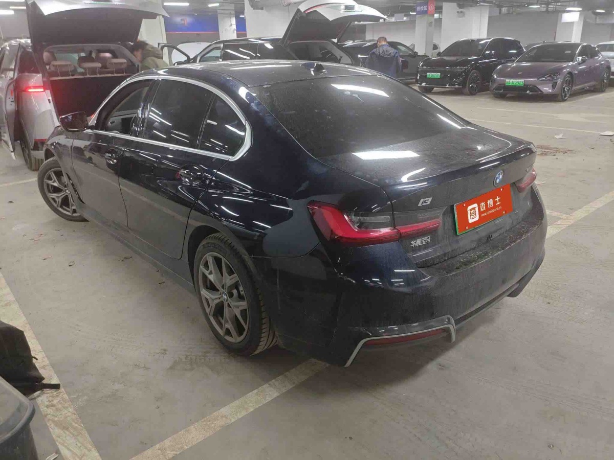 BMW i3 2025 immagine di auto #4