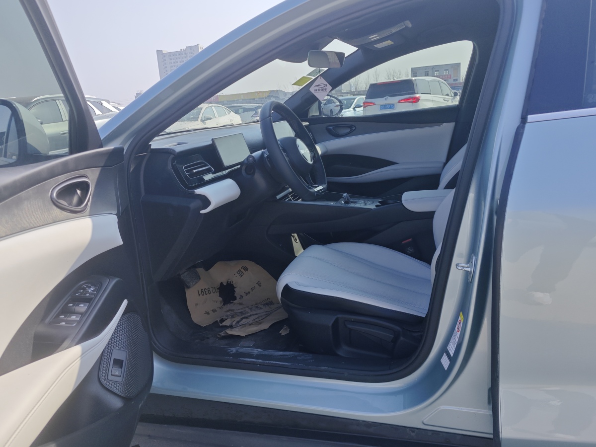 BYD Seal 06 New Energy 2025 car image #4