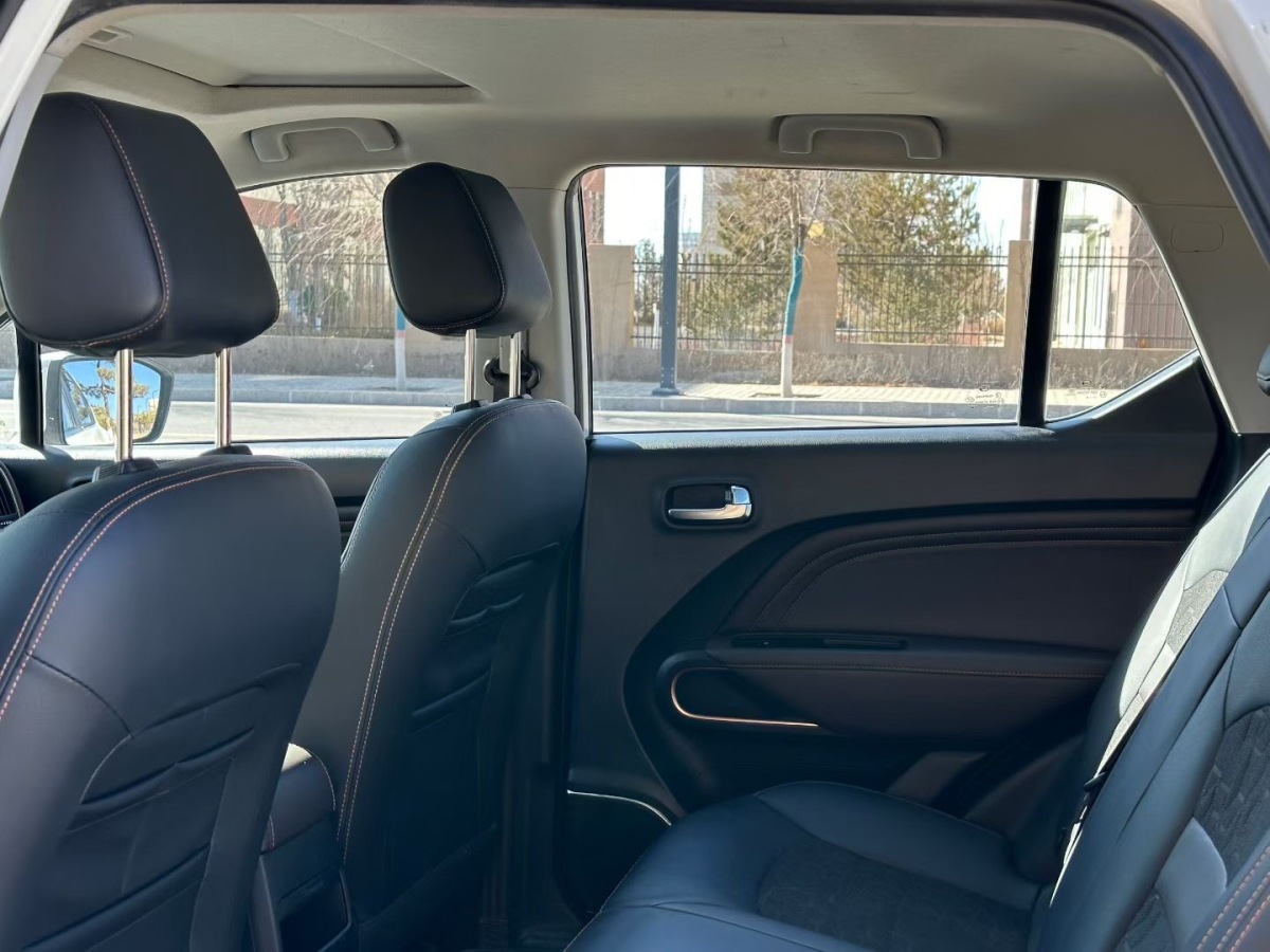 GAC Trumpchi GS3 2018 car image #4