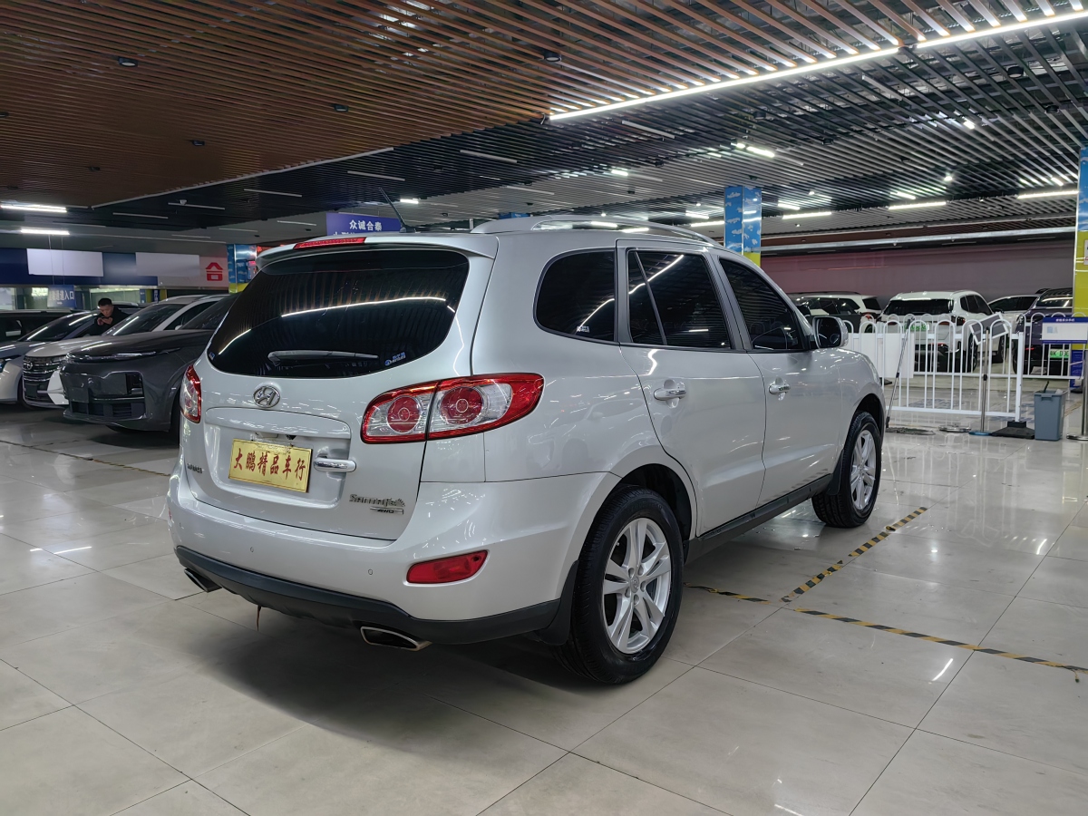 Hyundai Santa Fe Classic 2010 #4 Hyundai Santa Fe Classic 2010 car image #4