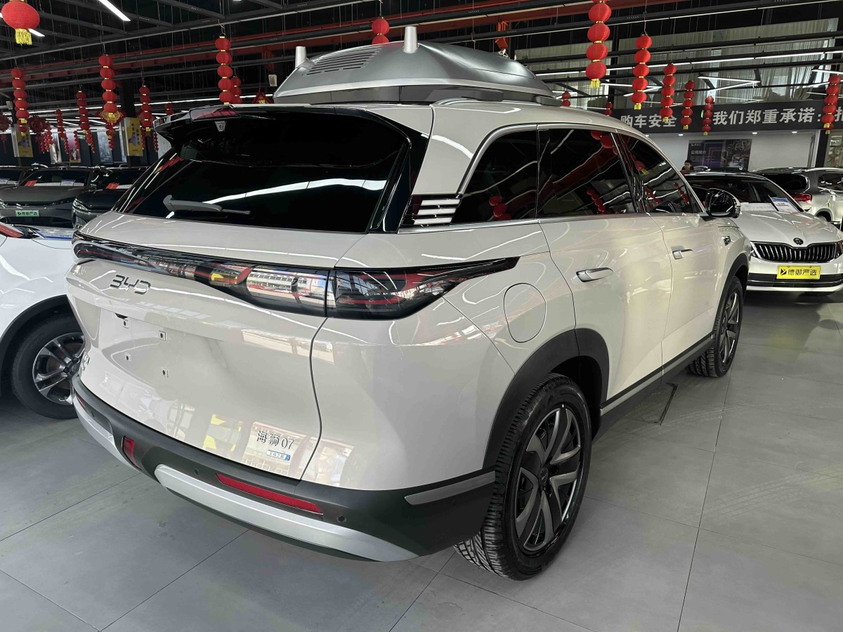 BYD Sea Lion 07 DM-i 2025 car image #4