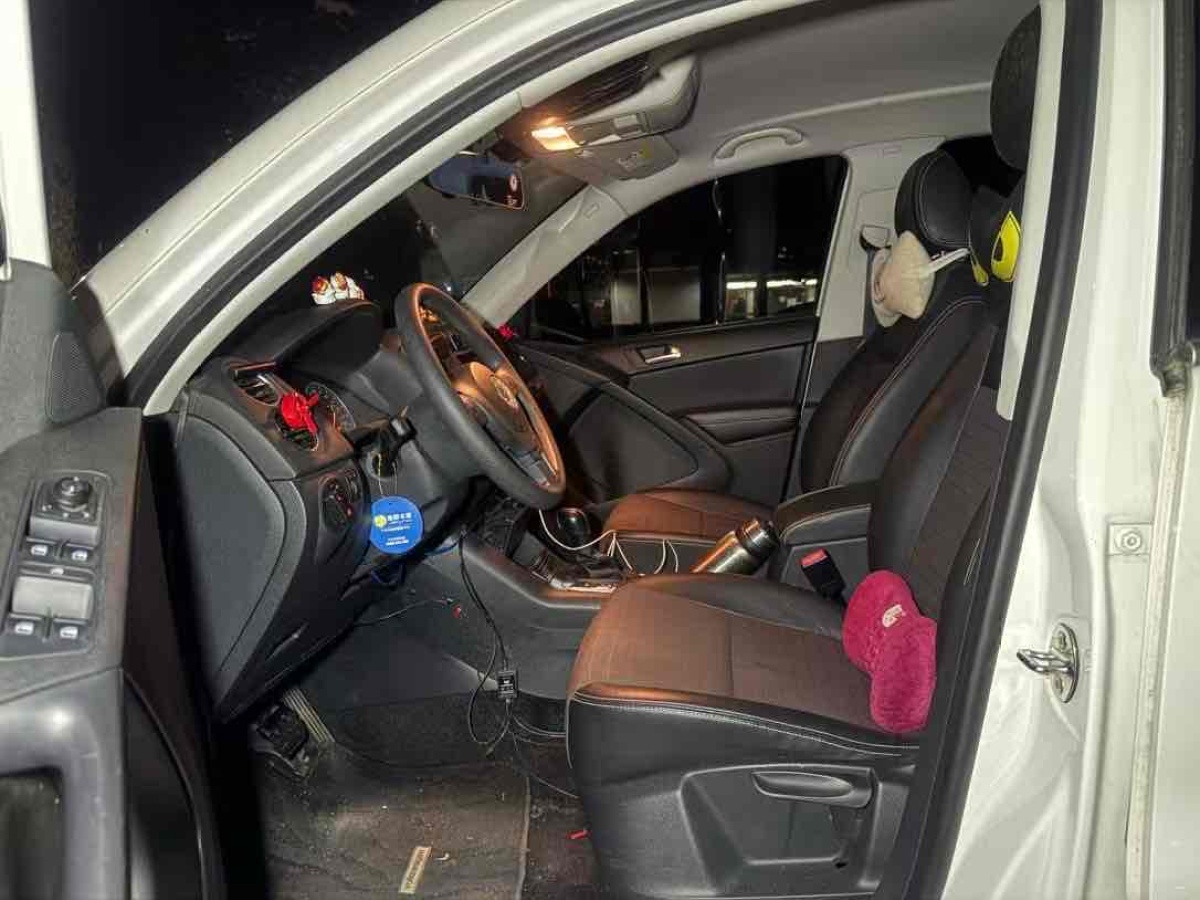 Volkswagen Tiguan 2017 car image #4