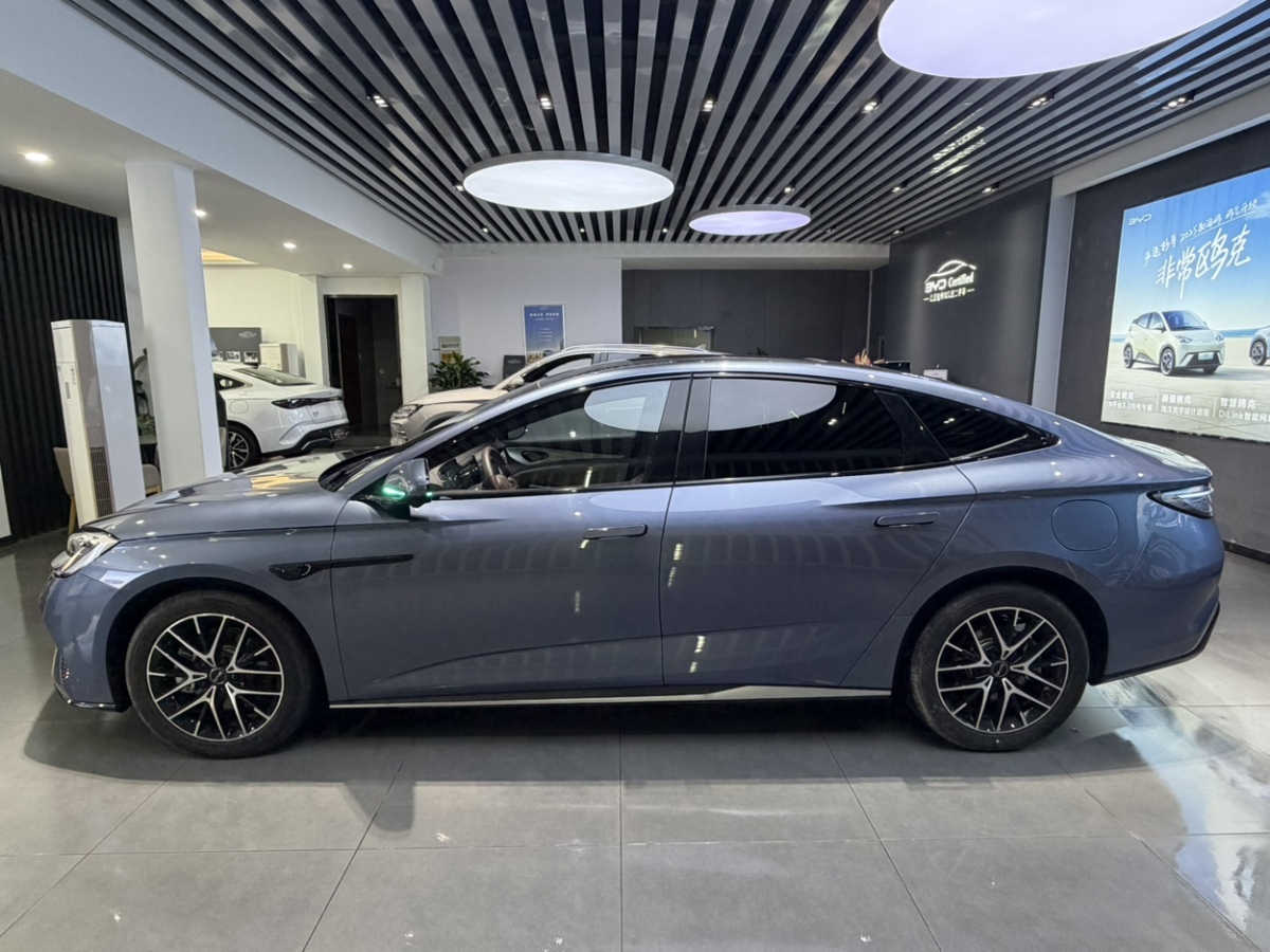 BYD Seal 07 DM-i 2025 car image #4