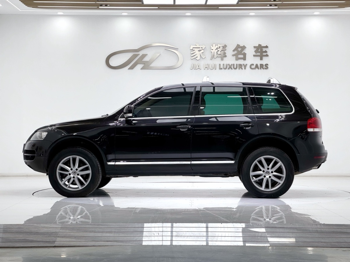 Volkswagen Touareg 2005 immagine di auto #4