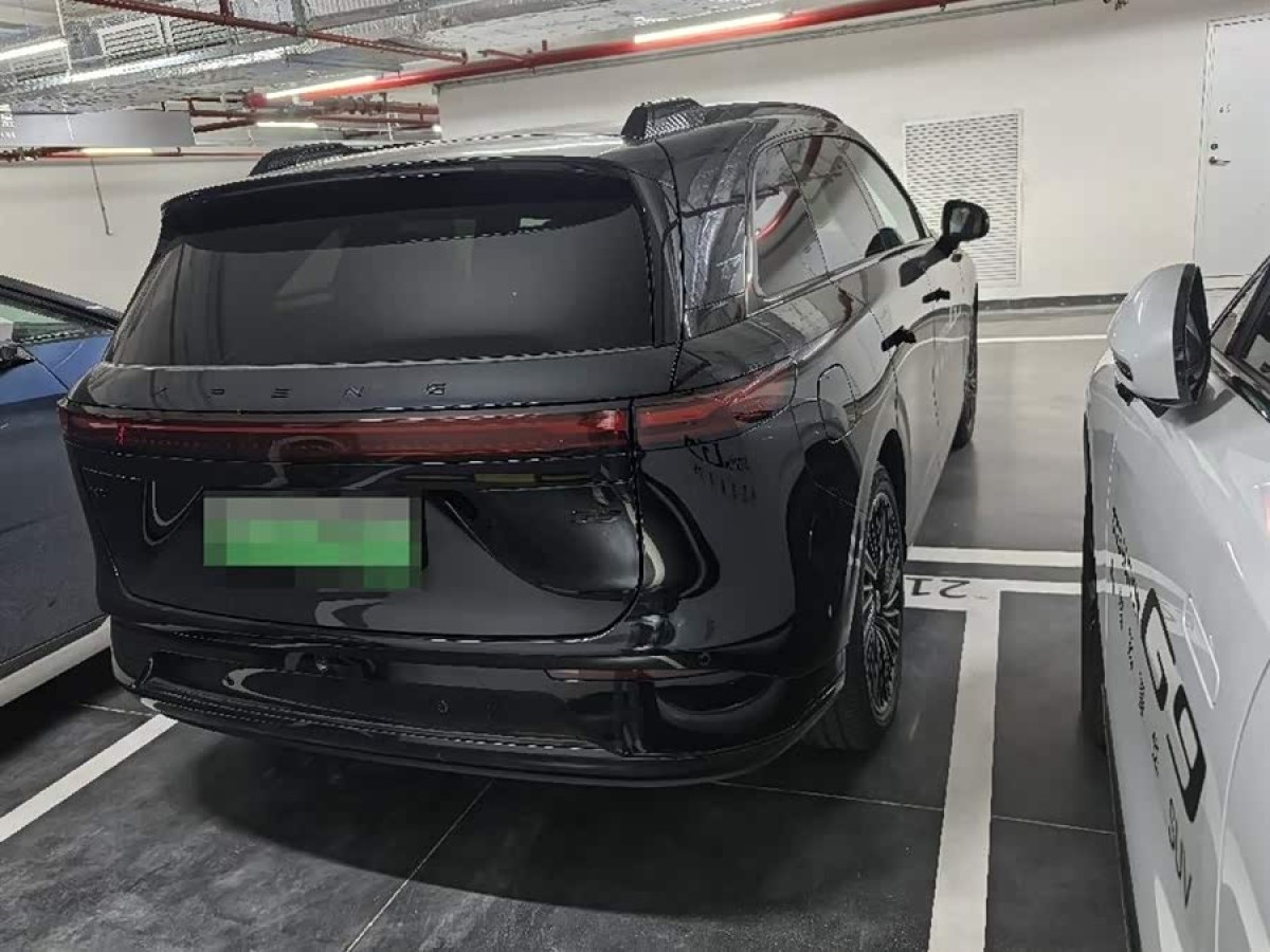 Xpeng G9 2025 #4 Xpeng G9 2025 car image #4