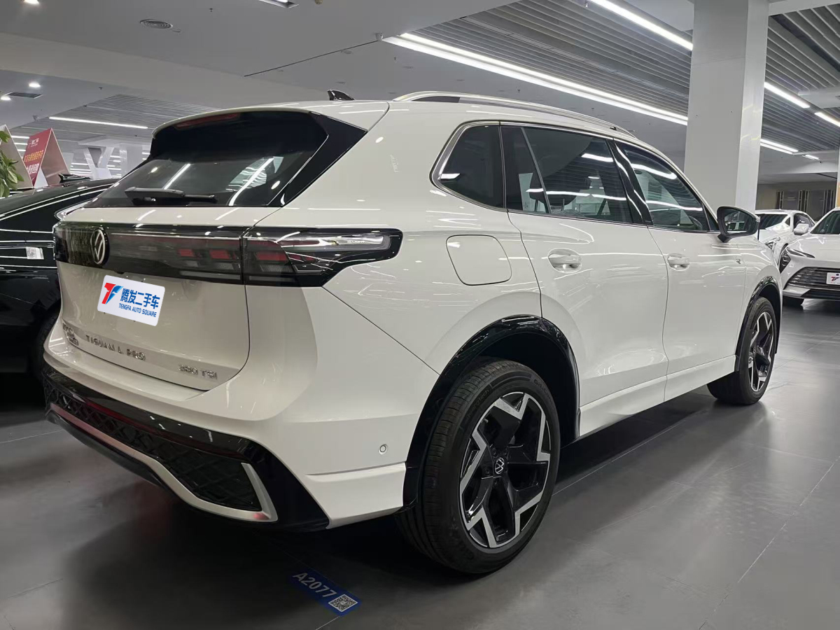 Volkswagen Tiguan L 2025 #4 Volkswagen Tiguan L 2025 immagine di auto #4