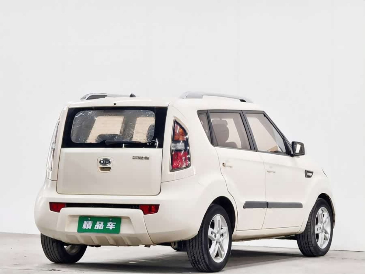 起亚 秀尔 2013 汽车图片 #4
