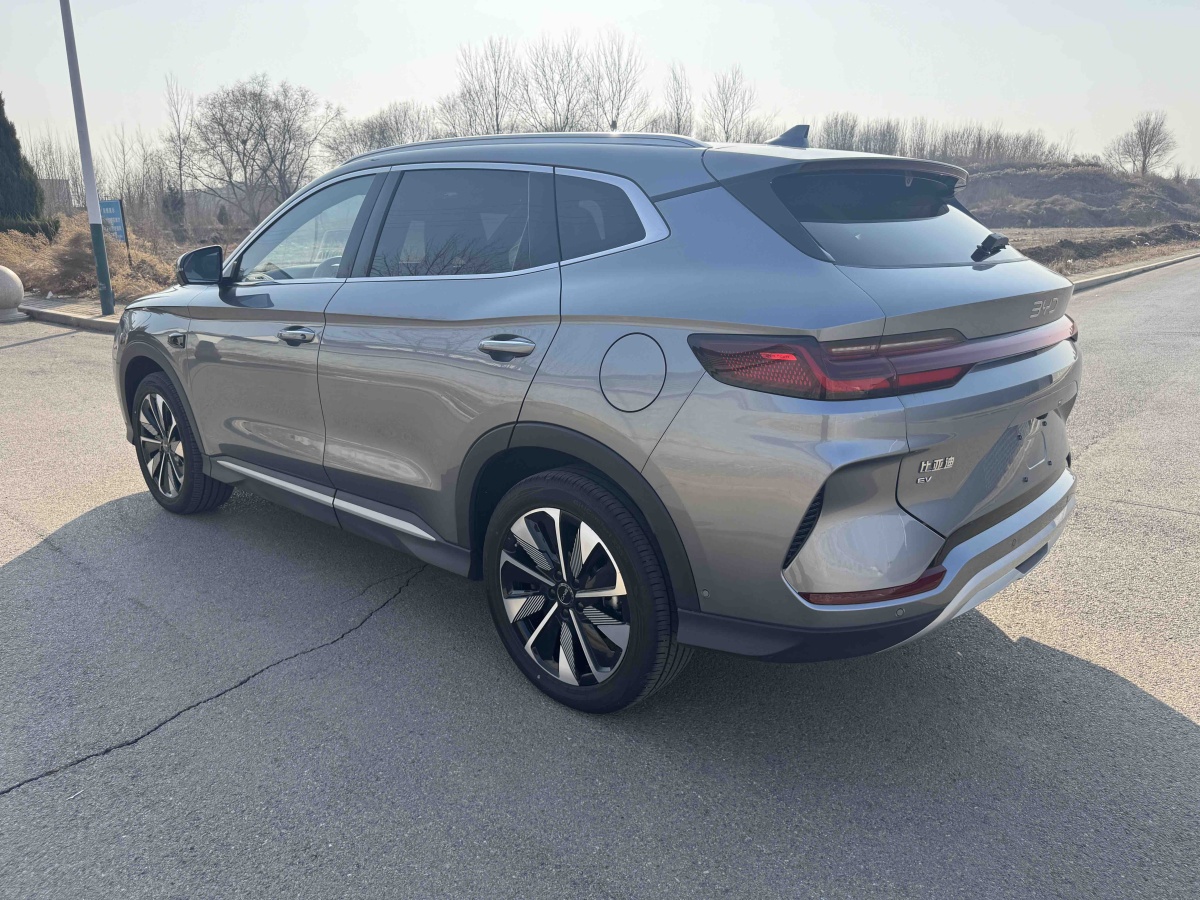 BYD Song Plus New Energy 2025 car image #4