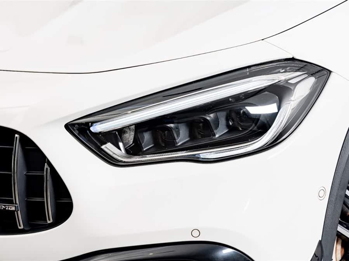 Mercedes-Benz GLA AMG 2023 car image #4