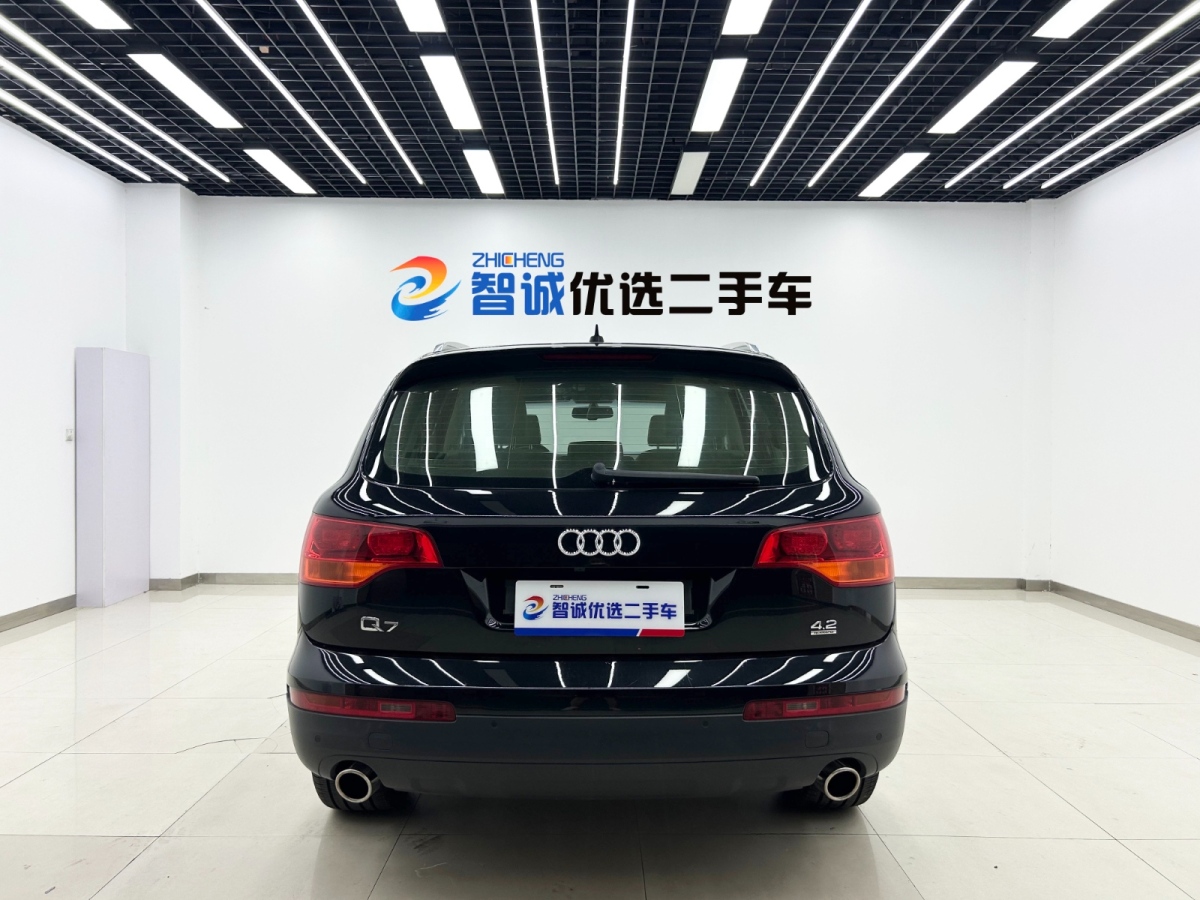 Audi Q7 2013 car image #4