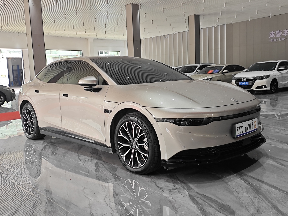 极氪 极氪007 2024 汽车图片 #4