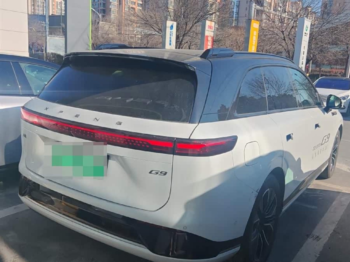 Xpeng G9 2025 #4 Xpeng G9 2025 car image #4