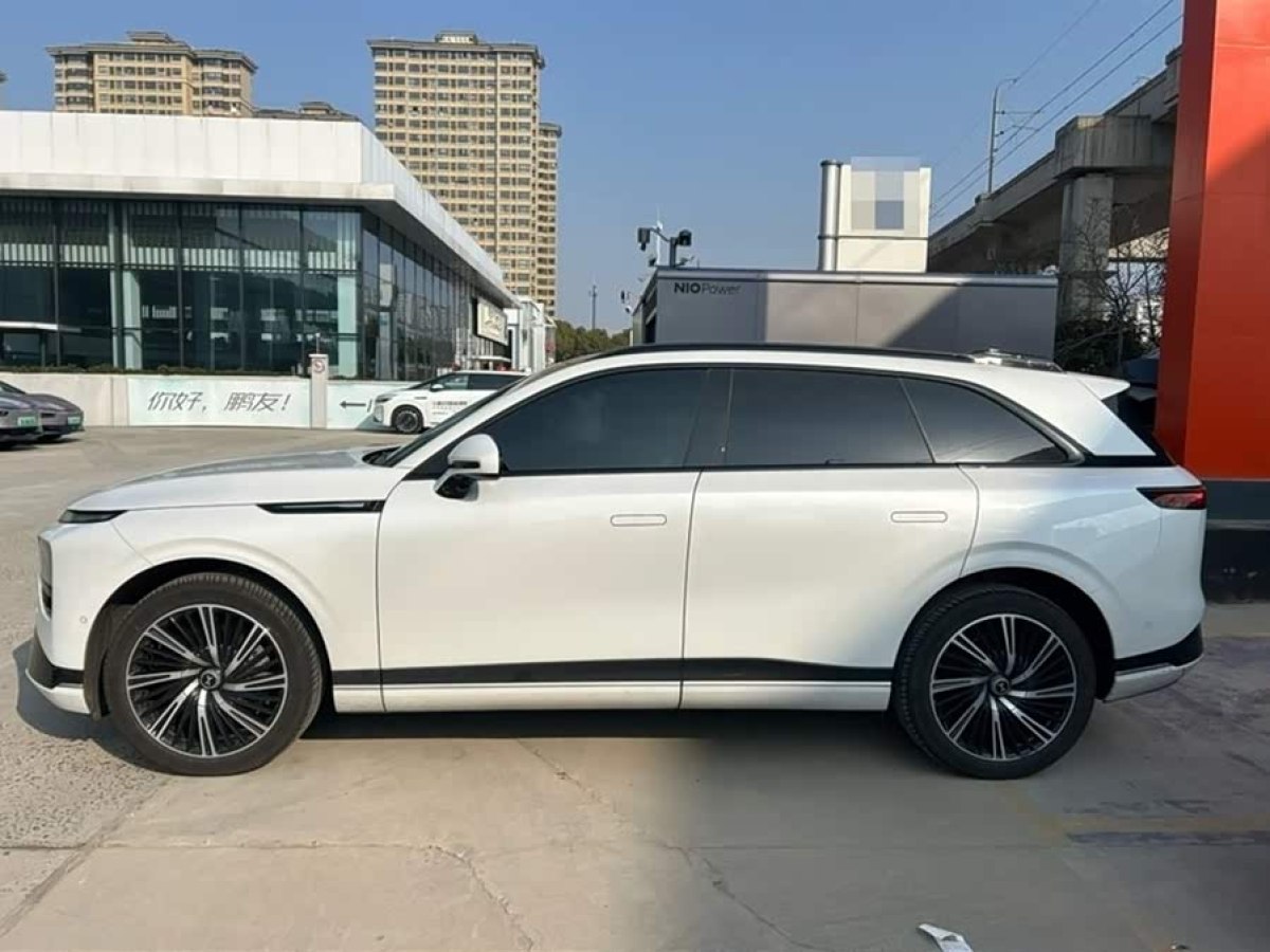 Xpeng G9 2024 #4 Xpeng G9 2024 car image #4