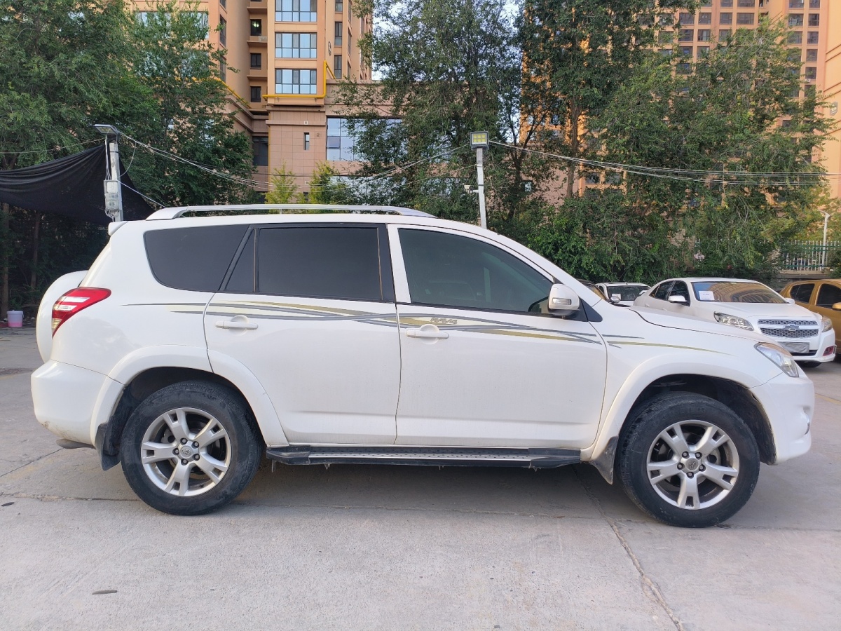 Toyota 2013 car image #4