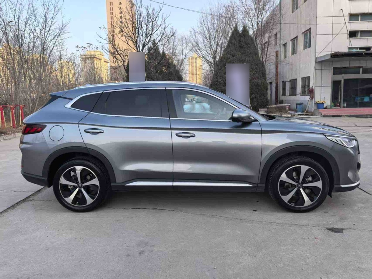 BYD Song Plus New Energy 2023 car image #4