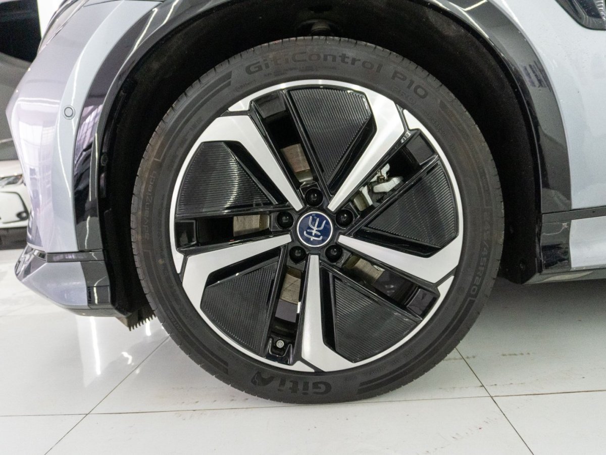 BYD SongL EV 2025 car image #4