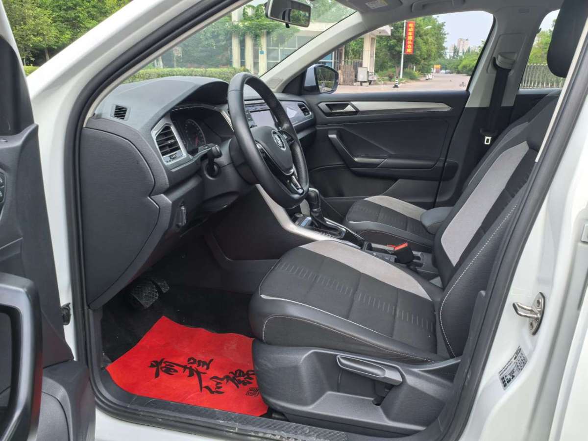 Volkswagen T-Roc 2023 #4 Volkswagen T-Roc 2023 immagine di auto #4