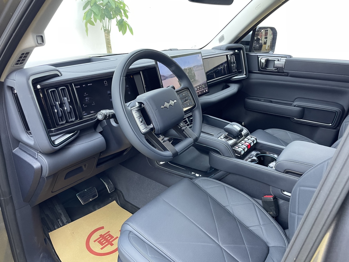 FangChengBao Leopard 5 2025 #4 FangChengBao Leopard 5 2025 صورة سيارة #4