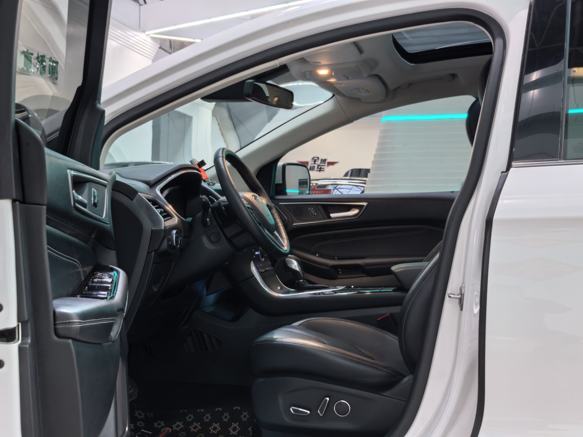 Ford Edge 2015 car image #4