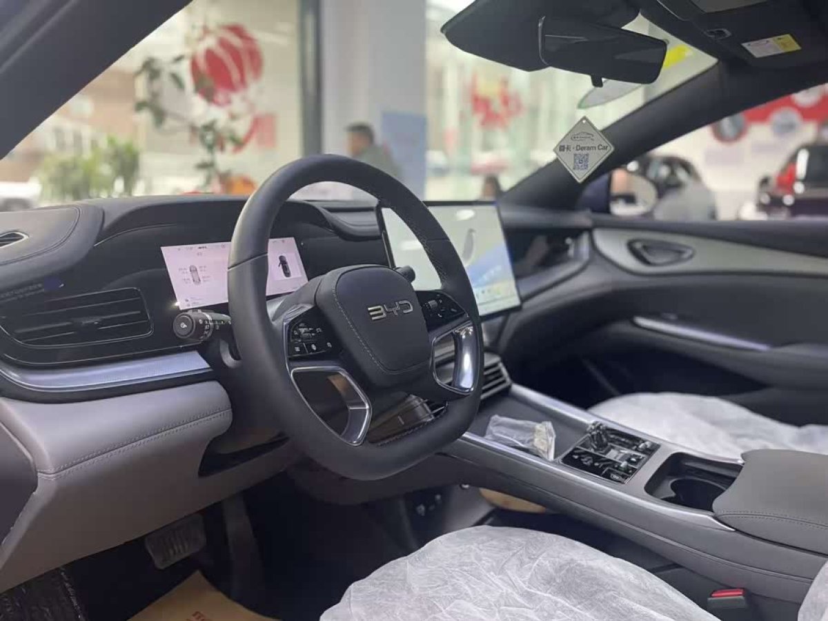 BYD Seal 07 DM-i 2025 صورة سيارة #4