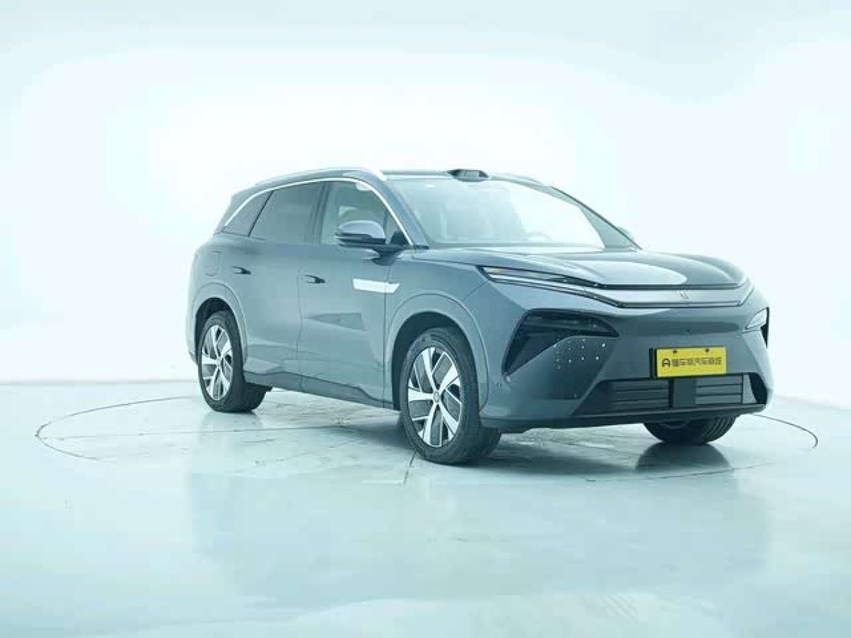 BYD Tang L 2025 immagine di auto #4