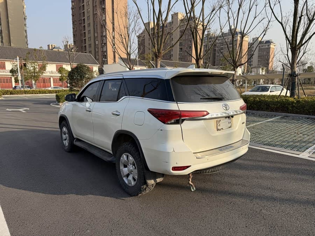 Toyota 2019 car image #4