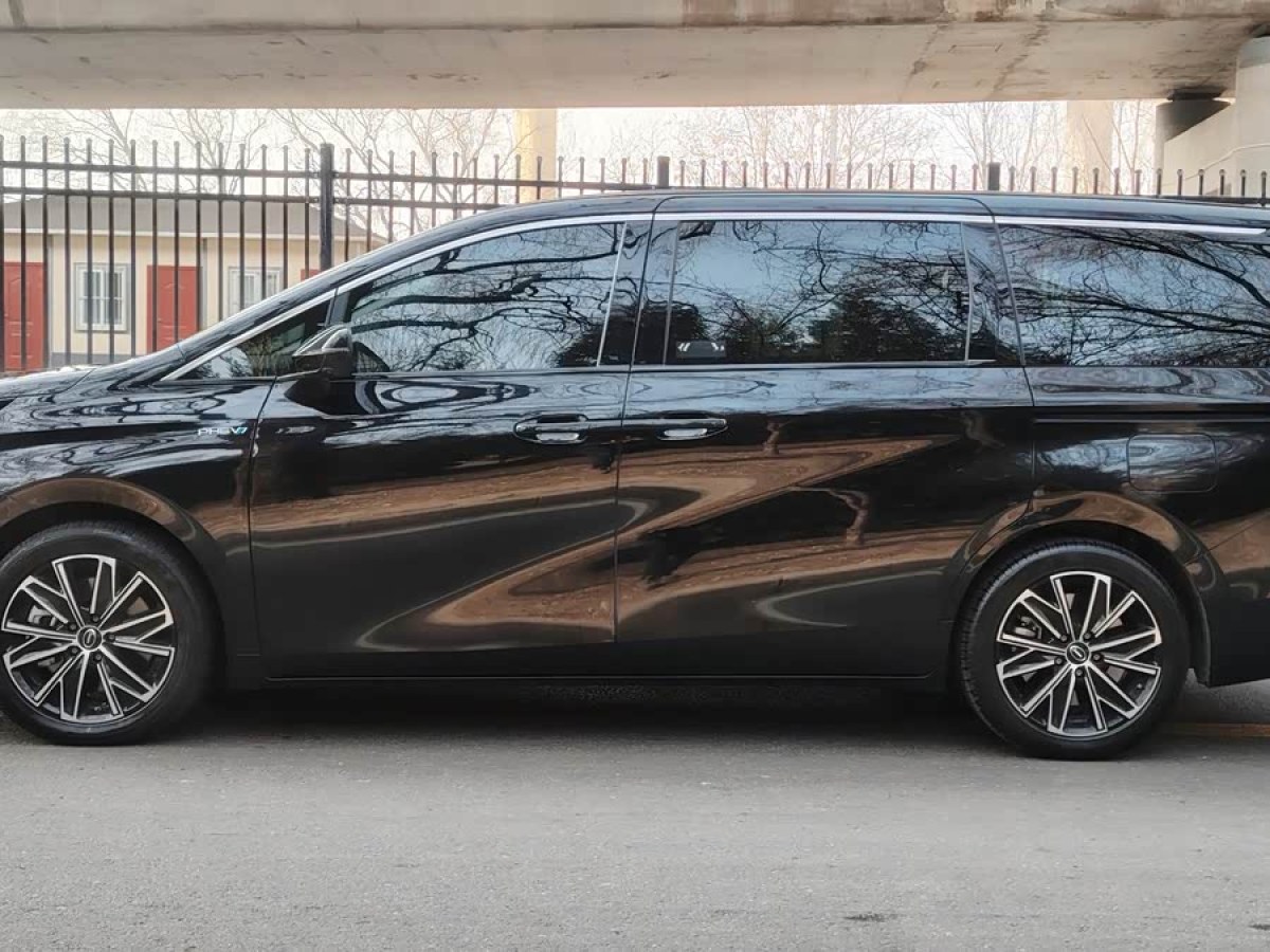 GAC Trumpchi E8 New Energy 2024 car image #4