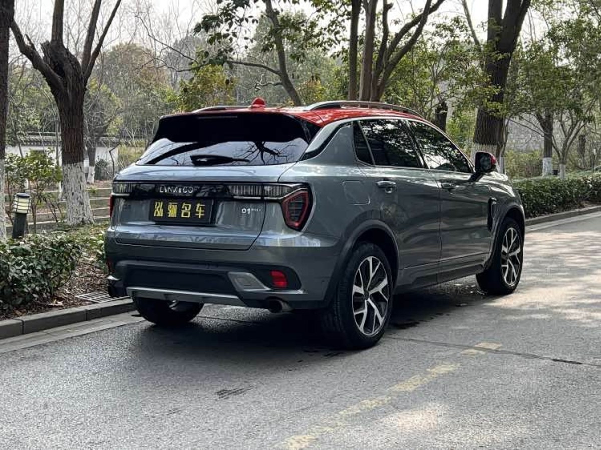 Lynk & Co 01 EM-P 2018 car image #4