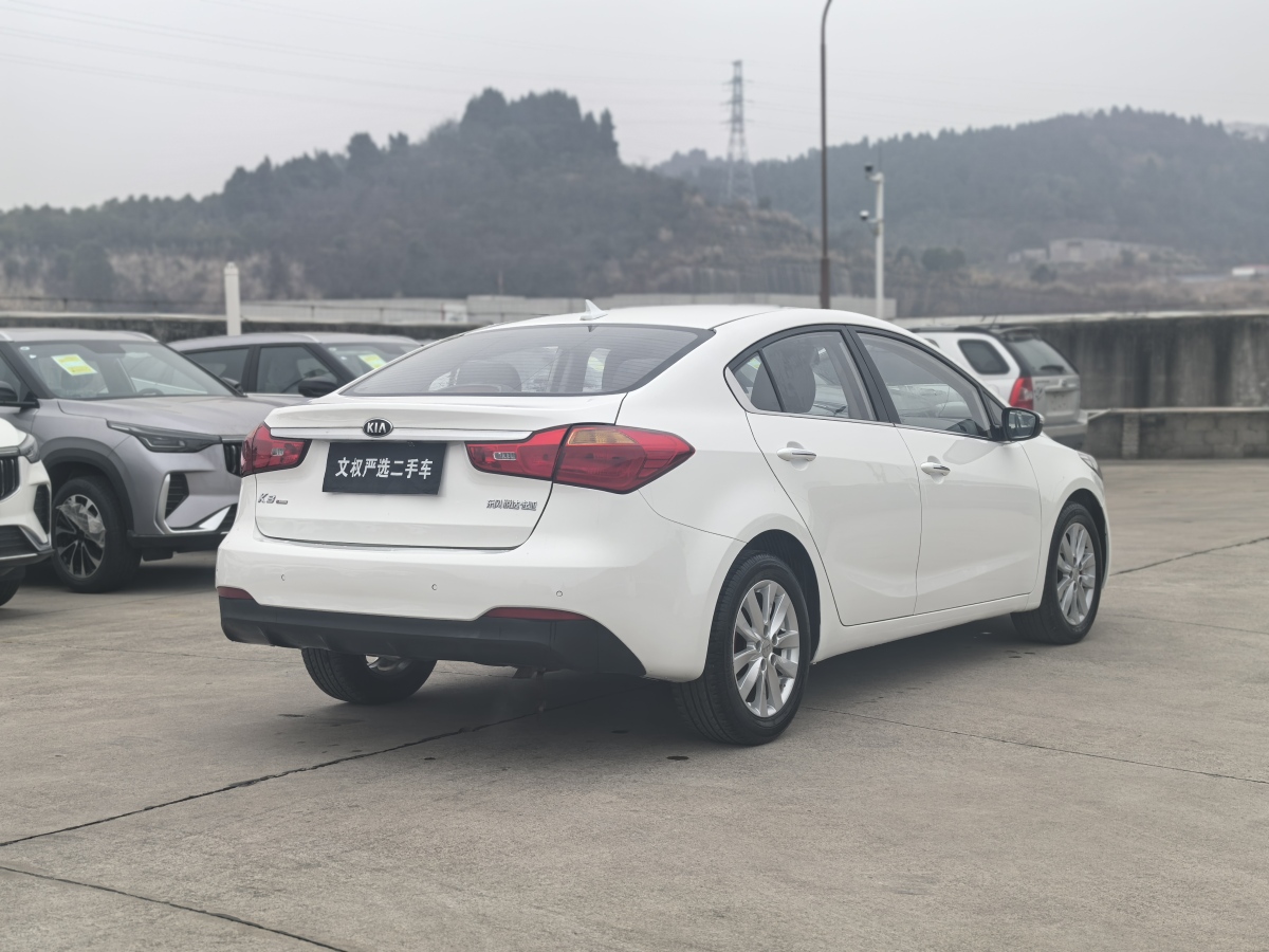 Kia K3 2015 изображение автомобиля #4