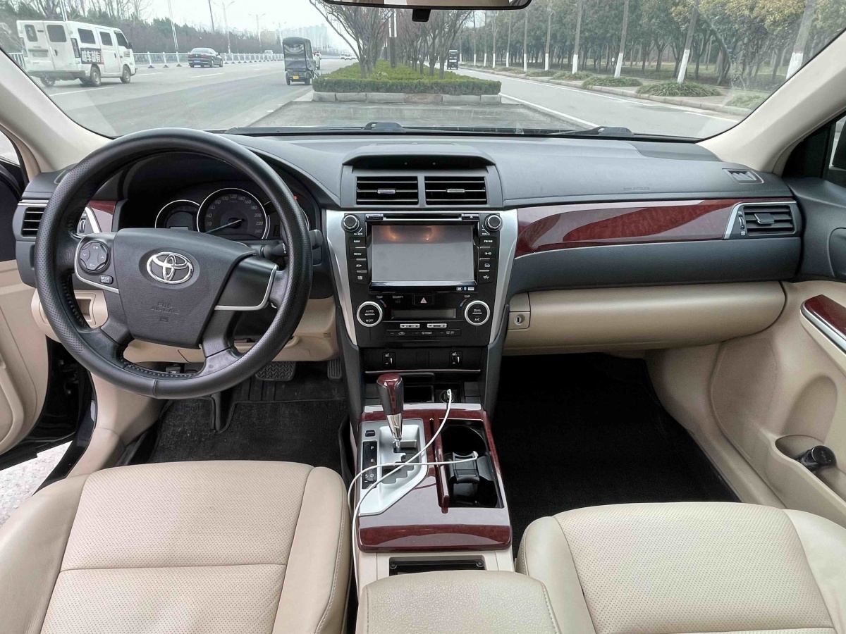 Toyota Camry 2013 car image #4
