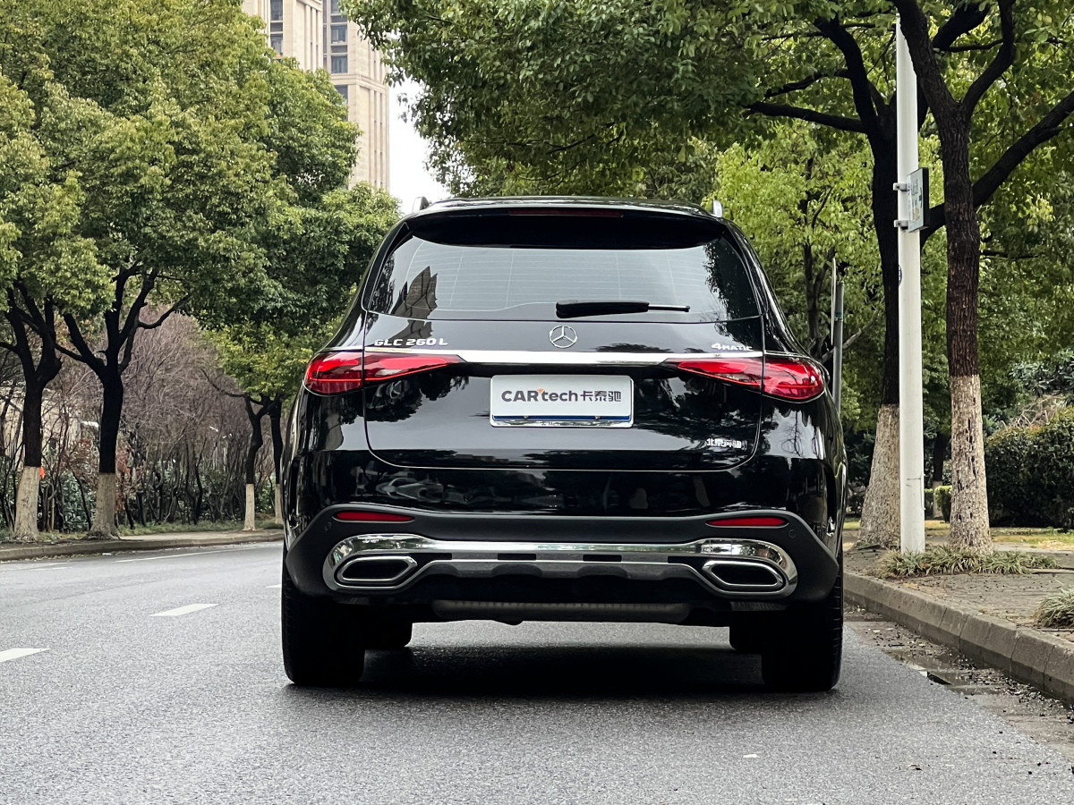 Mercedes-Benz GLC Class 2025 car image #4