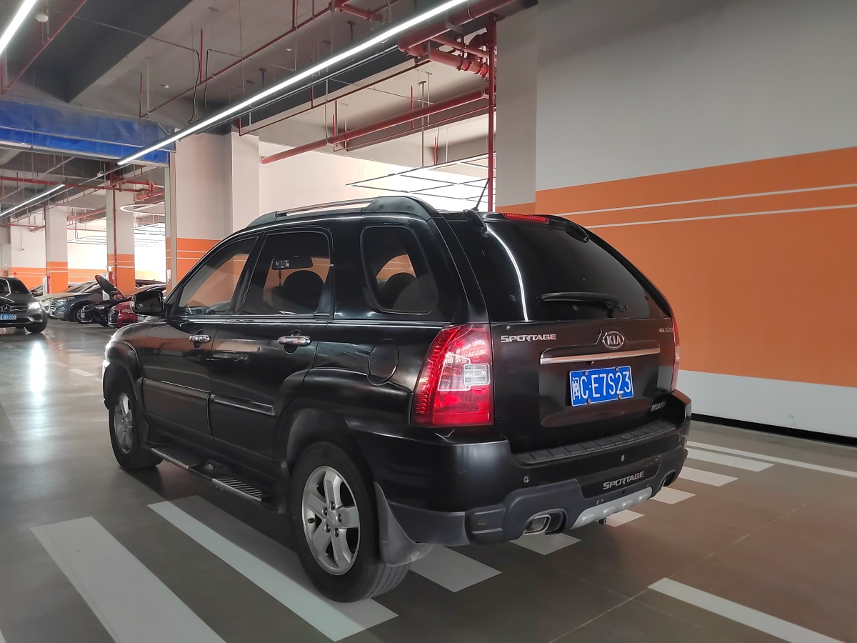 Kia Sportage 2010 immagine di auto #4