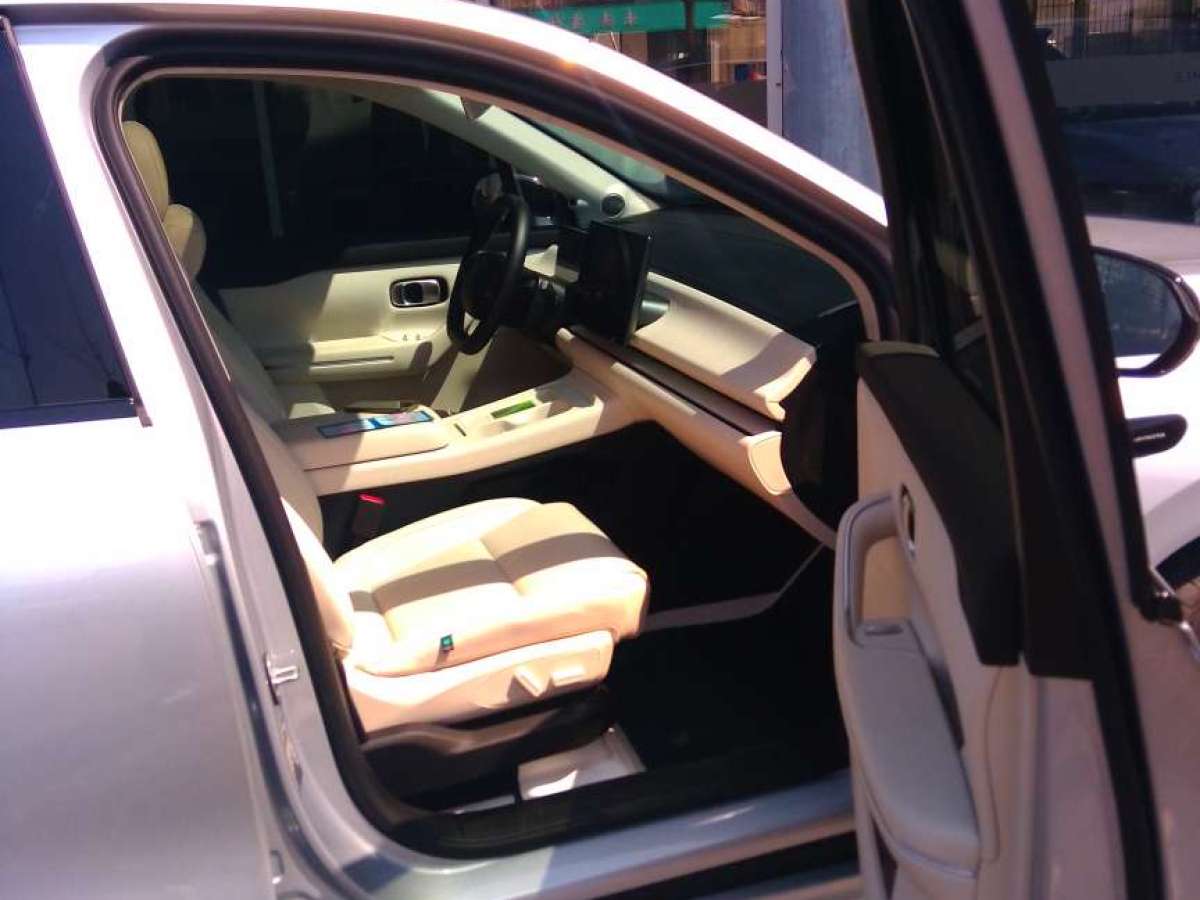 零跑汽车 零跑C16 2025 汽车图片 #4