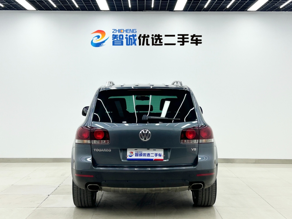 Volkswagen Touareg 2009 car image #4