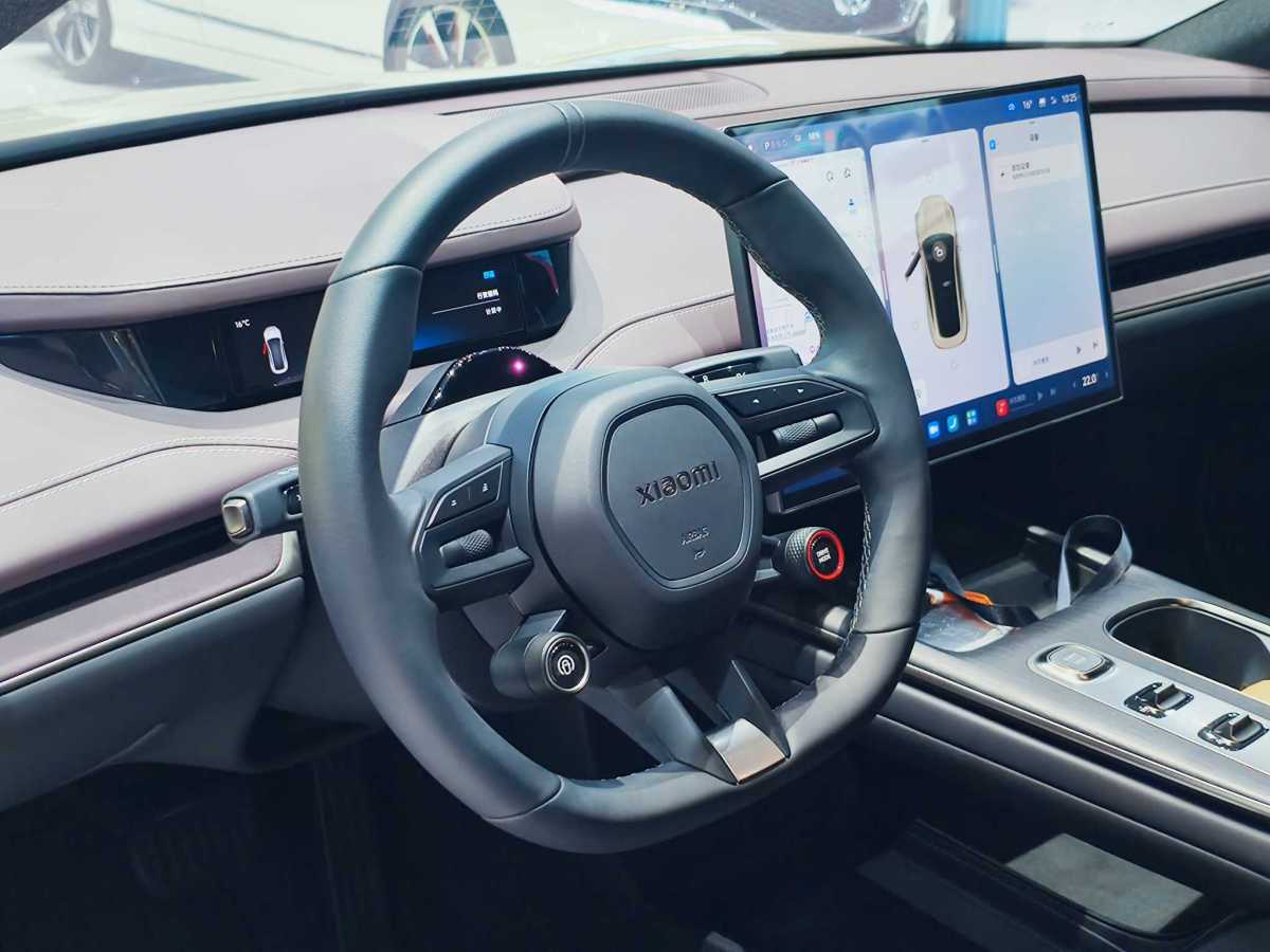 MI SU7 2025 car image #4