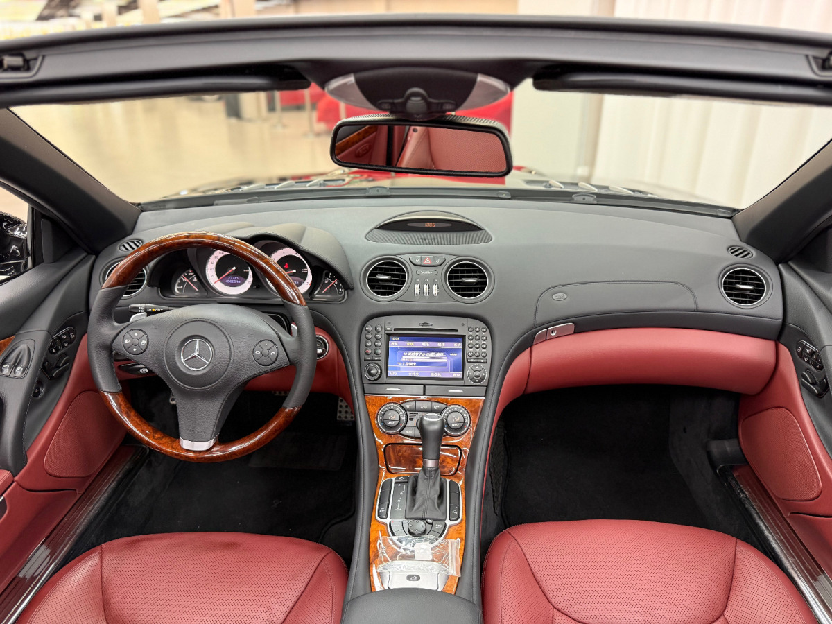 Mercedes-Benz SL Class 2009 car image #4