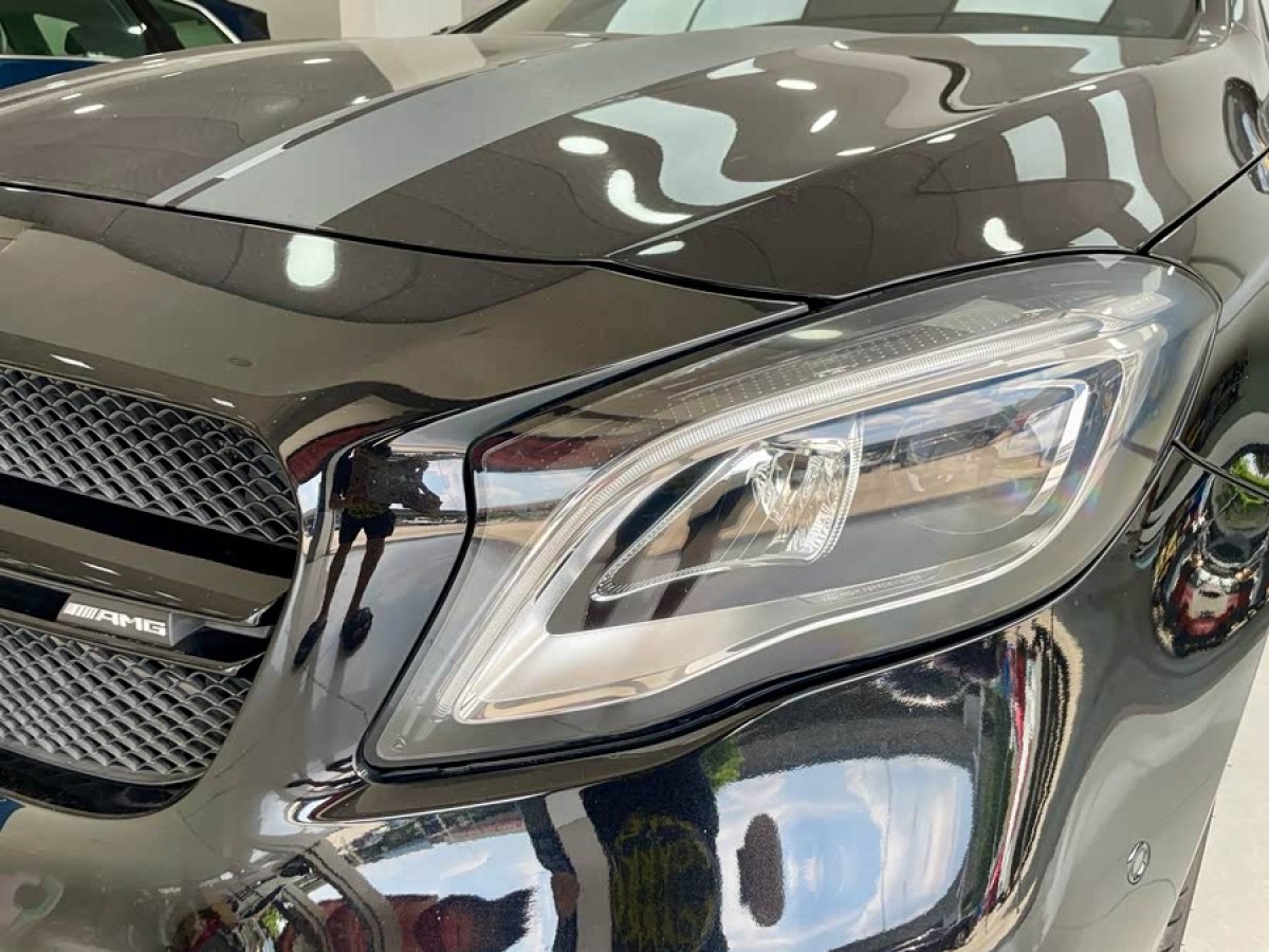 Mercedes-Benz GLA AMG 2018 car image #4