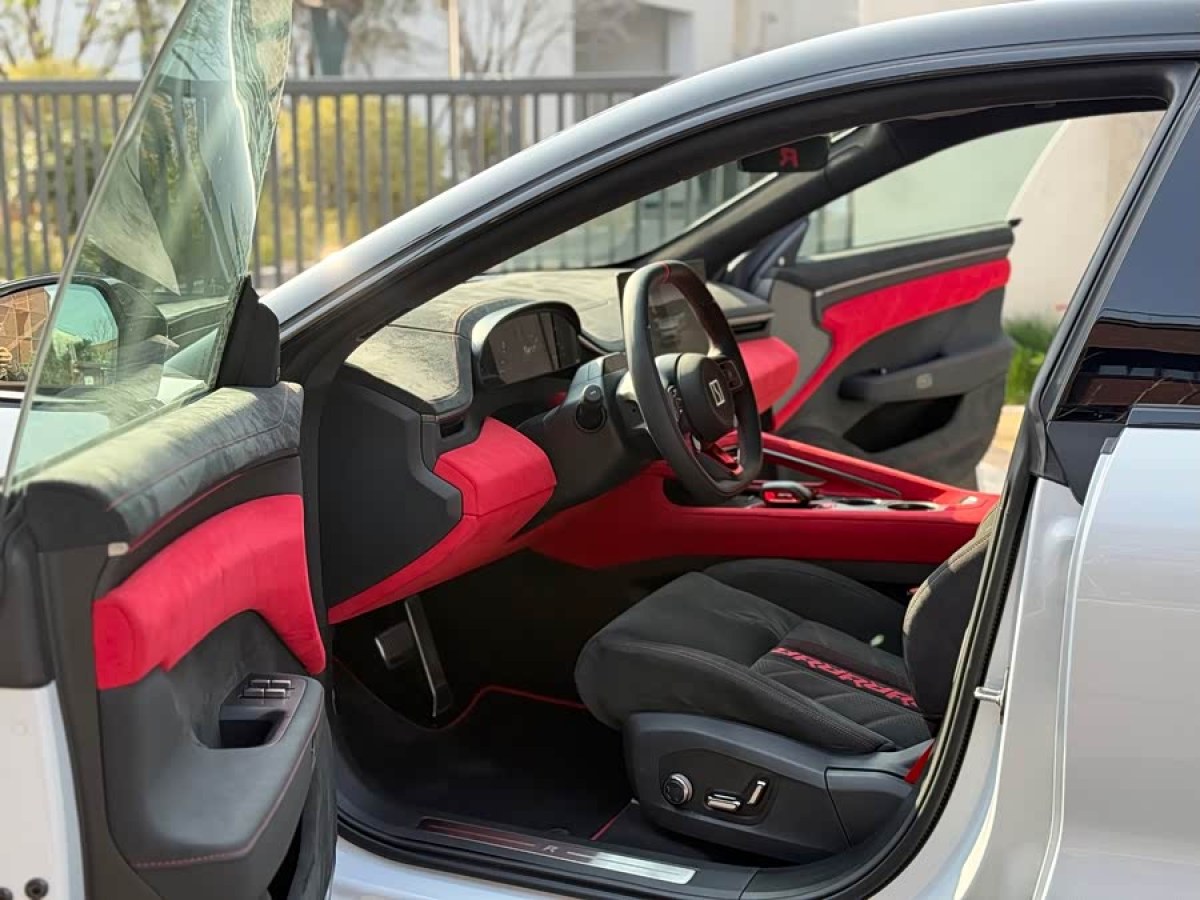 极氪 极氪001 FR 2024 汽车图片 #4