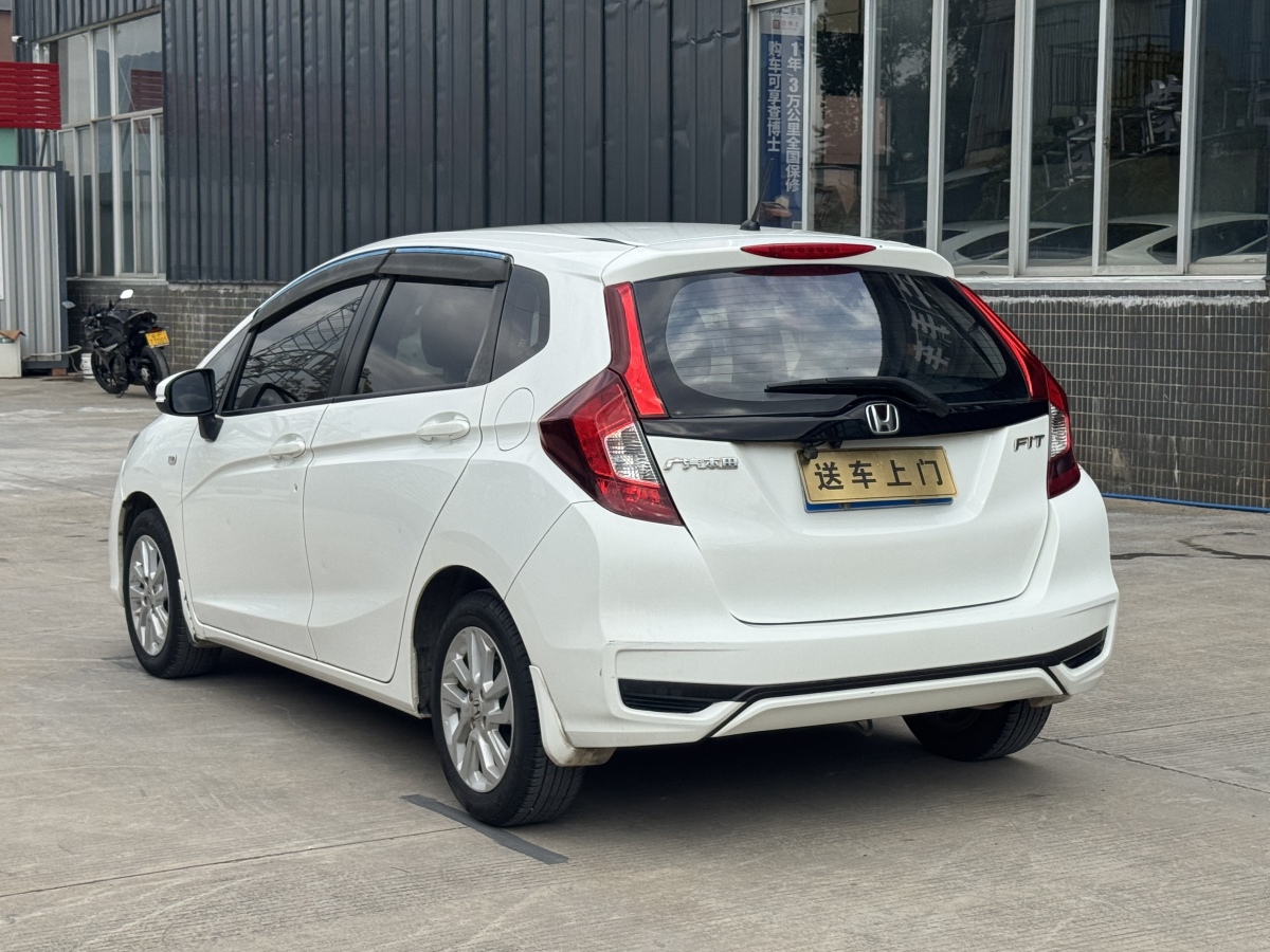 Honda Fit 2018 car image #4