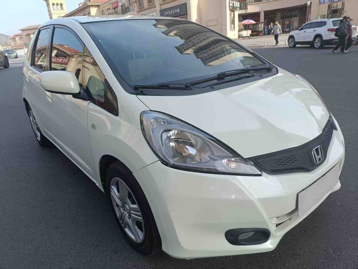 Honda Fit 2014 car image #4