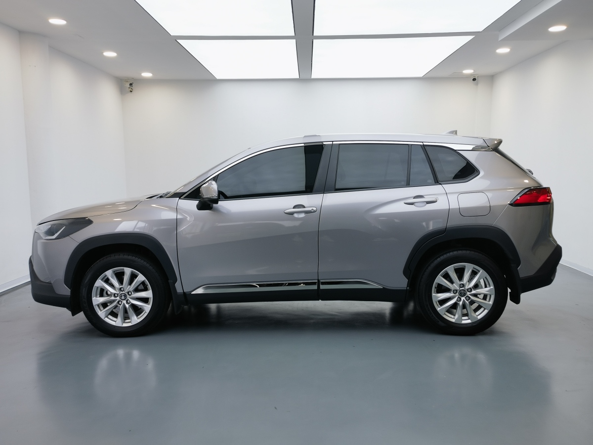 Toyota Corolla Cross 2025 car image #4