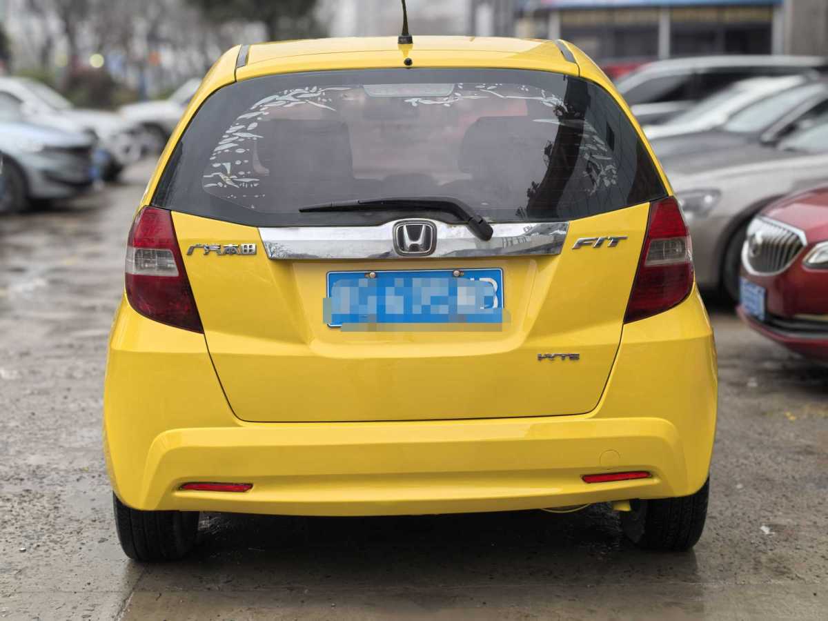 Honda Fit 2011 صورة سيارة #4