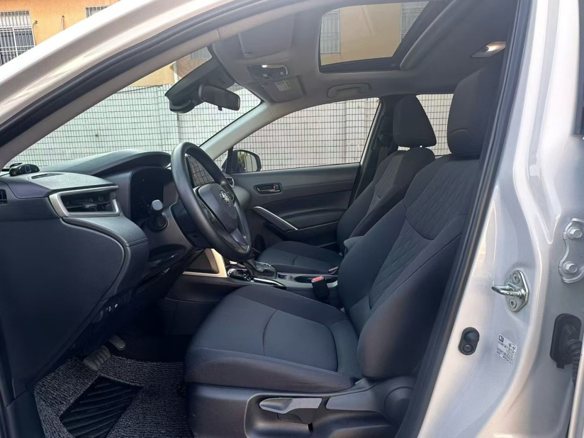 Toyota Corolla Cross 2023 immagine di auto #4