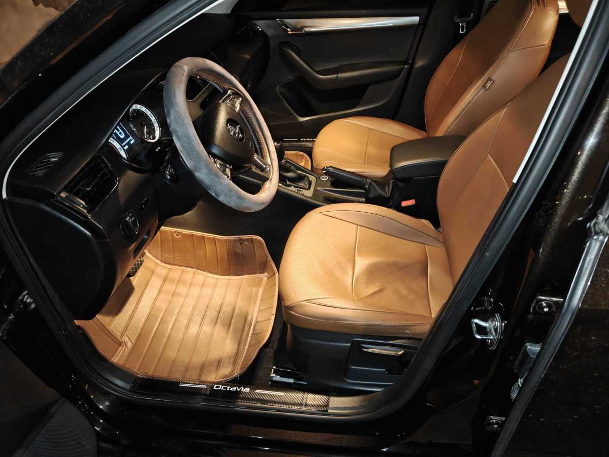 Skoda Octavia 2017 car image #4