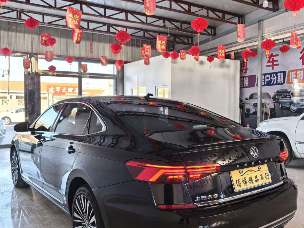 Volkswagen 2019 car image #4
