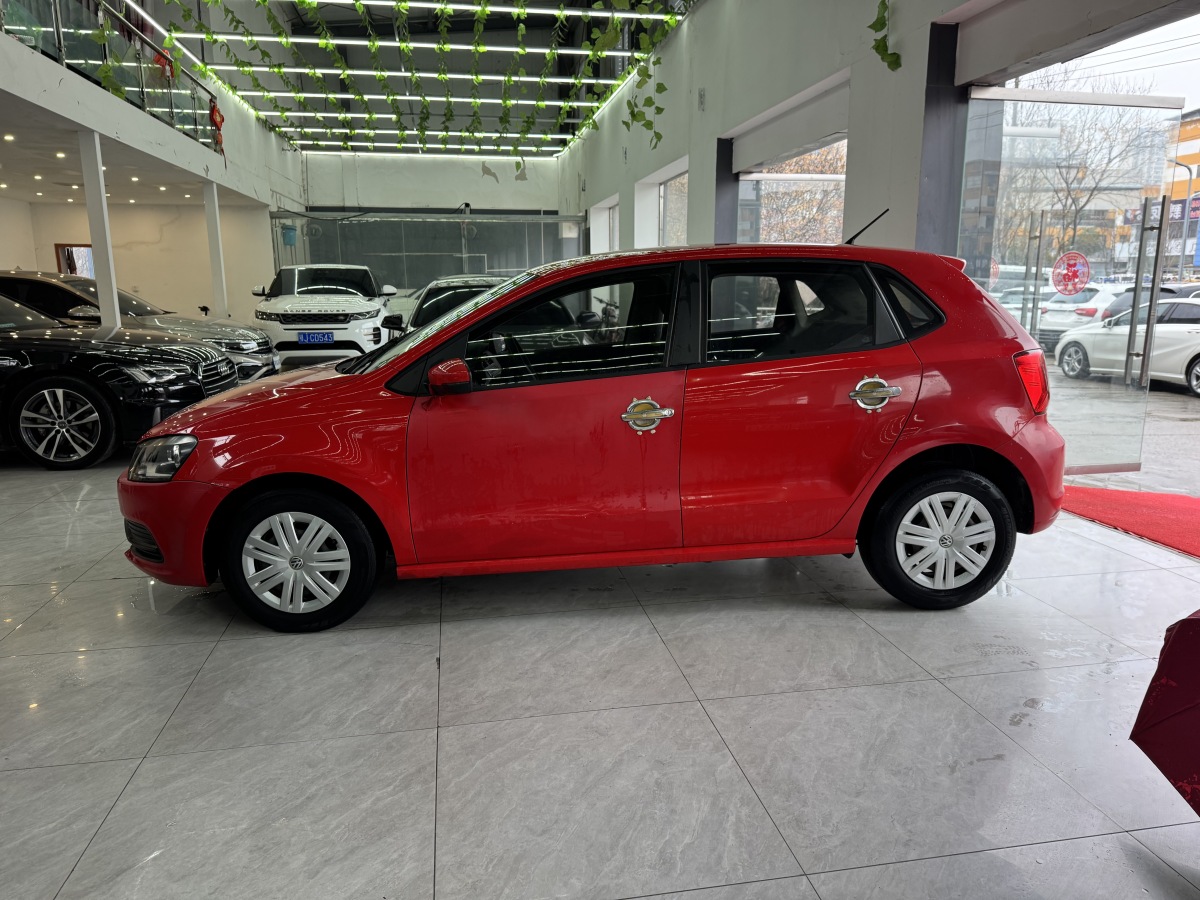 Volkswagen Polo 2018 car image #4