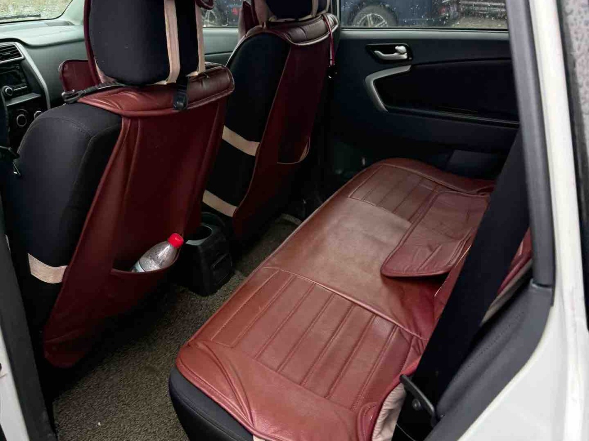 Suzuki Liana A6 2016 imagen de coche #4